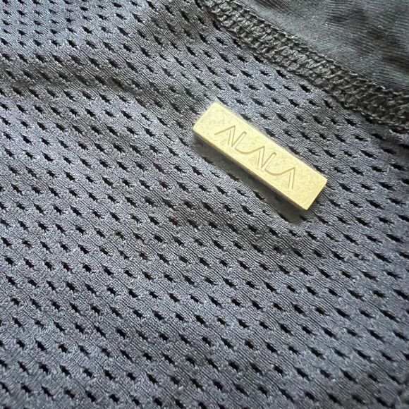 Alala Womens Black Mesh Dual Split Crew Neck Tank Top Size Small - Picture 5 of 8